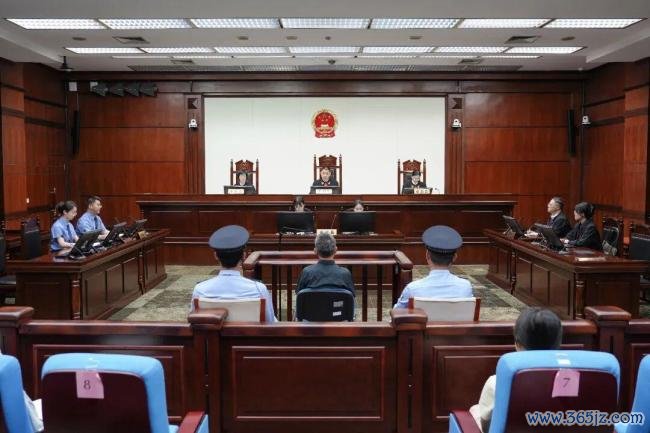 四川资阳市原市长王善平被判11年 受贿罪成